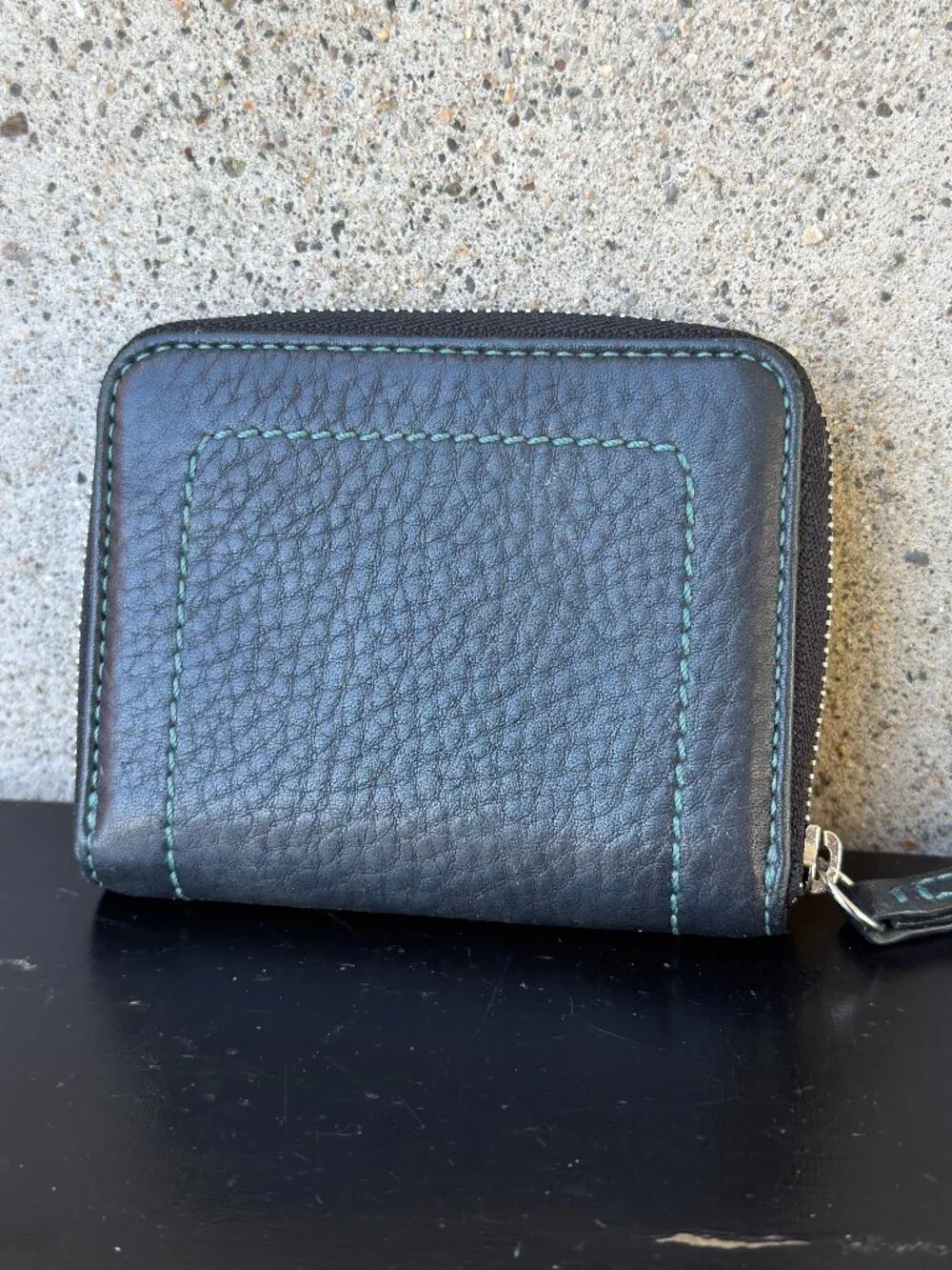 Vintage Coach Black Leather Zip Up Coin Wallet